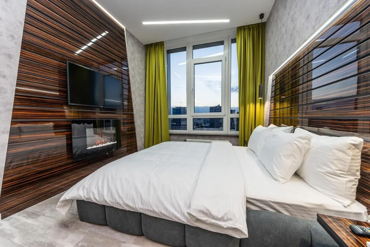 Luxury Apartments In Downtown contacts